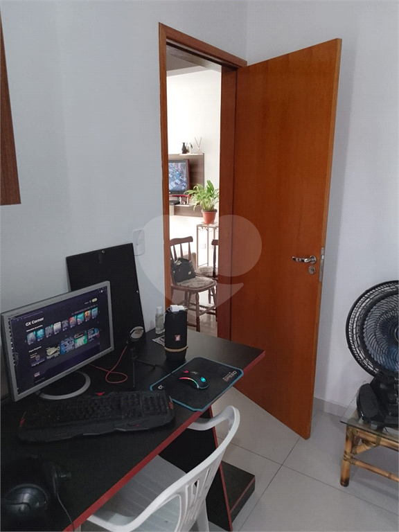 Vende-se: Apartamento com 2 dormitórios na Vila Isolina Mazzei!