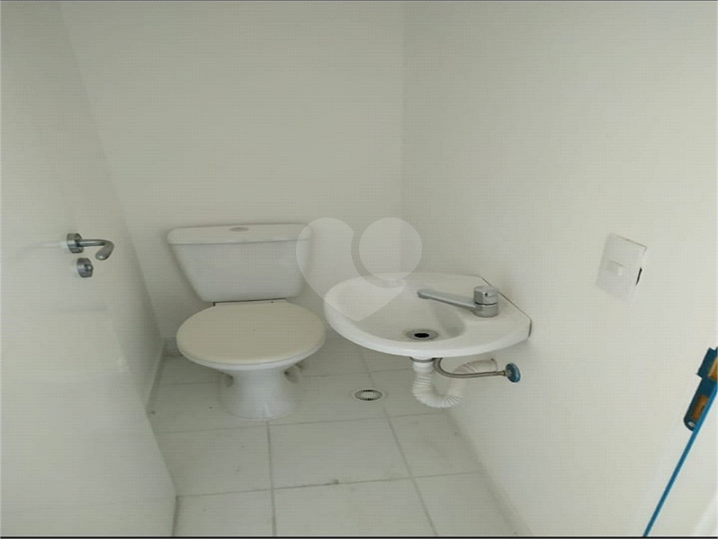 Apartamento à venda com 2 quartos, 55m² - Foto 28