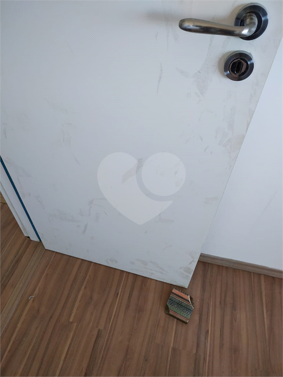 Apartamento à venda com 2 quartos, 55m² - Foto 11