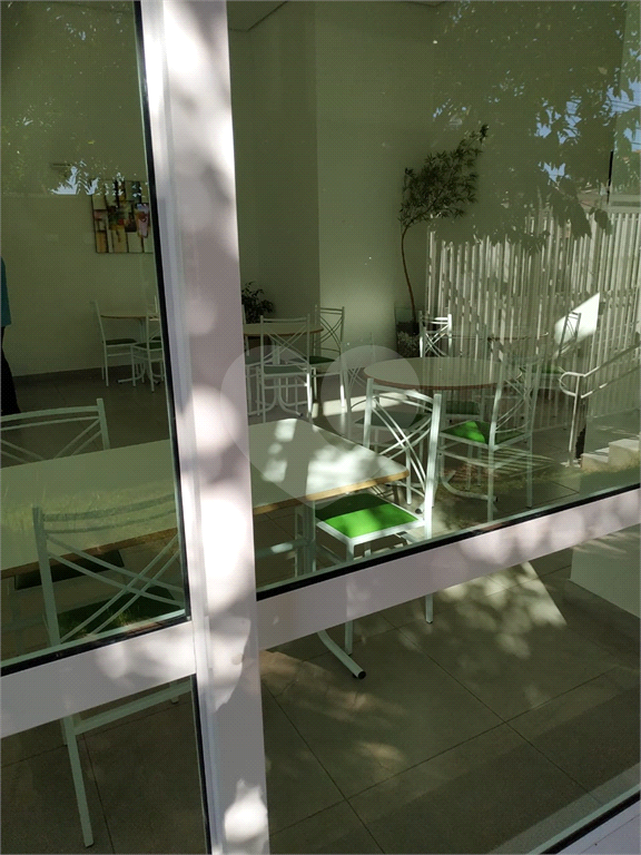 Apartamento à venda com 2 quartos, 55m² - Foto 20