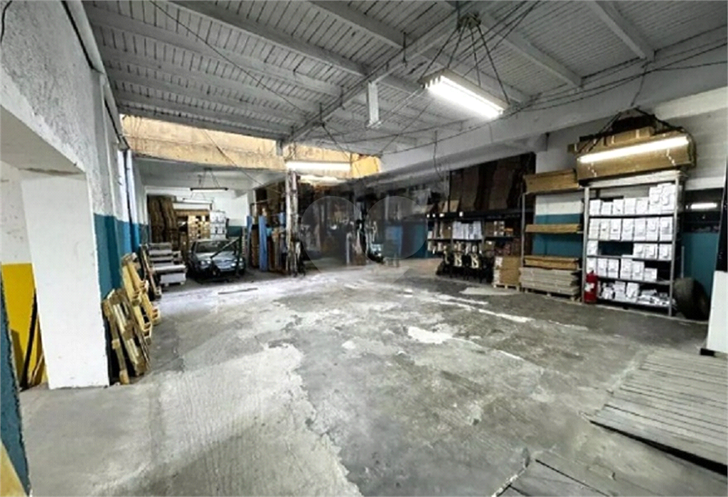 PRÉDIO INTEIRO em TREMEMBÉ