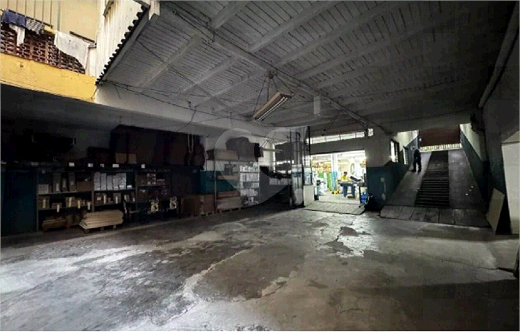 PRÉDIO INTEIRO em TREMEMBÉ