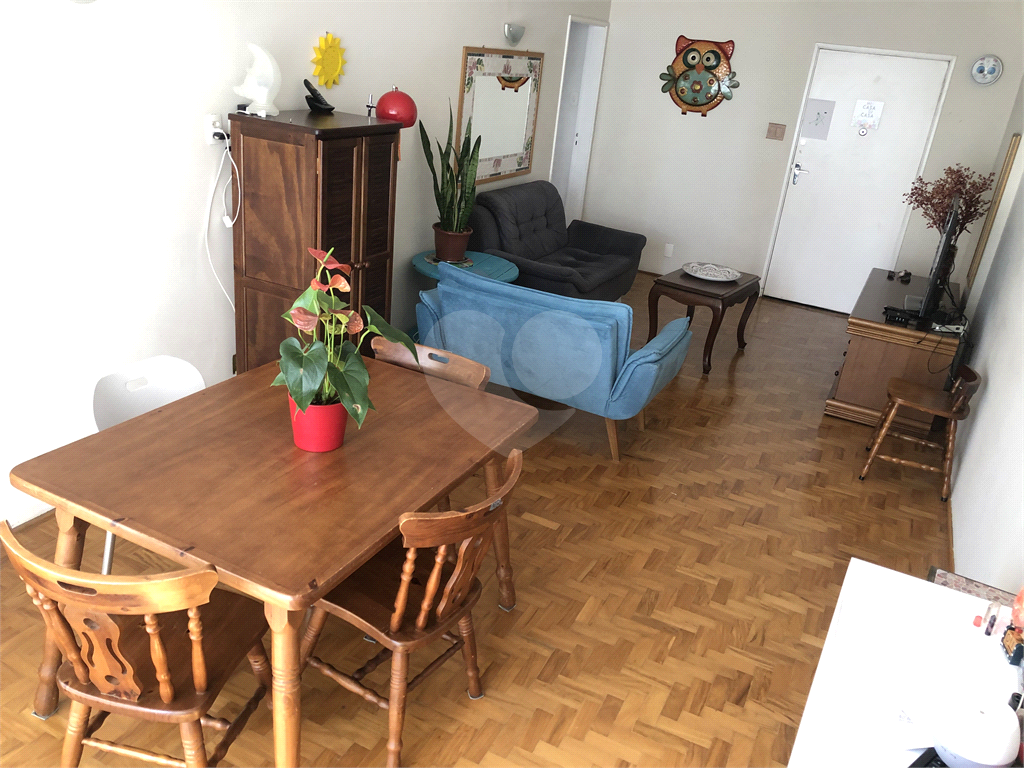 Apartamento à venda com 2 quartos, 87m² - Foto 3