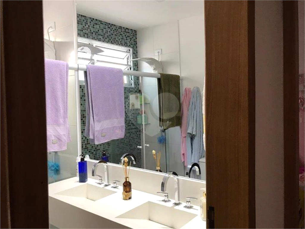 Casa Vila Irmãos Arnoni, 280 m², 3 dormitórios, sala 3 ambientes, cozinha, edícula, 2 vagas.