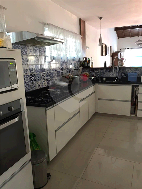 Casa Vila Irmãos Arnoni, 280 m², 3 dormitórios, sala 3 ambientes, cozinha, edícula, 2 vagas.