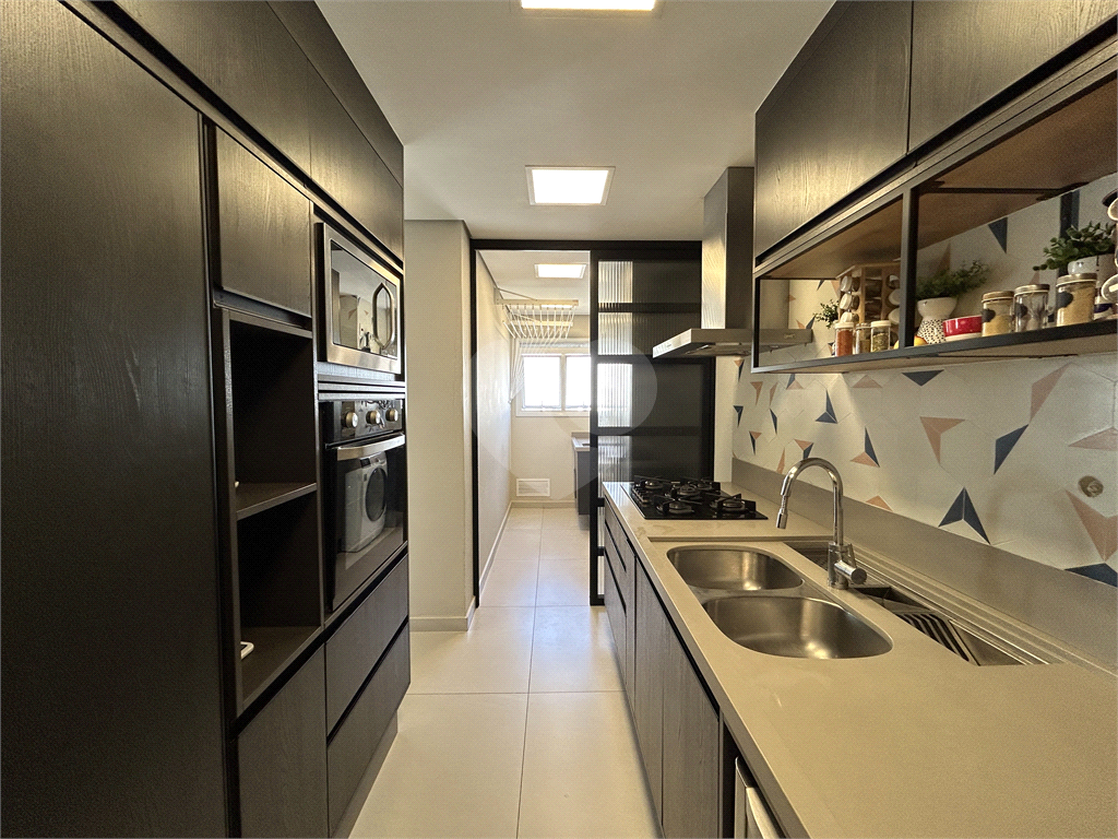 Cobertura/Duplex de 165m2 com 03 Suites com Ar Condicionado