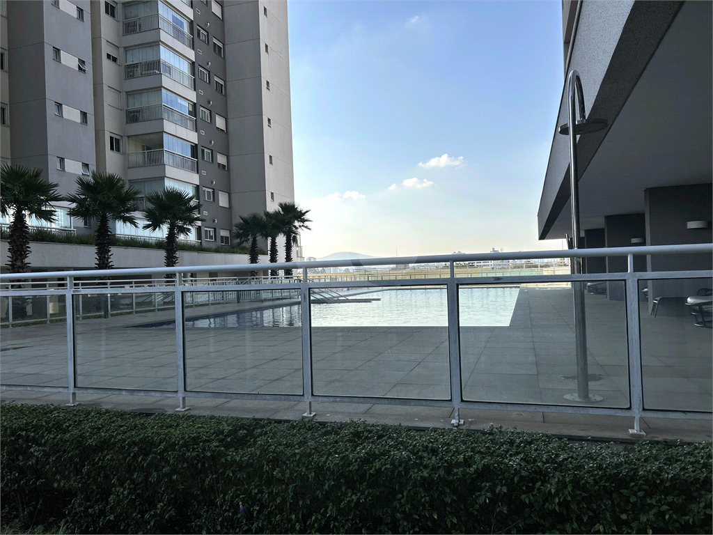 Cobertura/Duplex de 165m2 com 03 Suites com Ar Condicionado