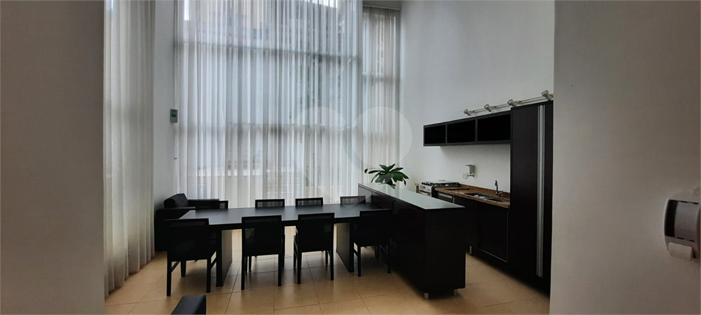 Apartamento Mobiliado na Vila Madalena pertinho do Metrô