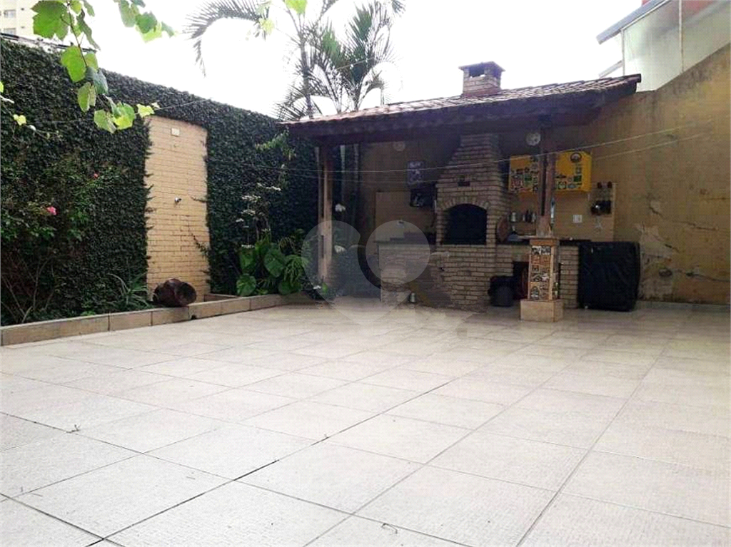 Casa Térrea  de 5 dormitórios no Bairro do Mandaqui - Zona Norte de São Paulo.