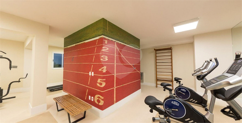 APARTAMENTO em PARI