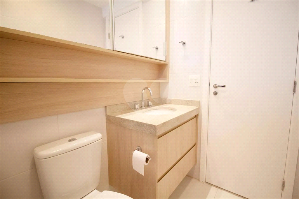 Apartamento Pinheiros 3 suítes e 2 vagas de garagem 