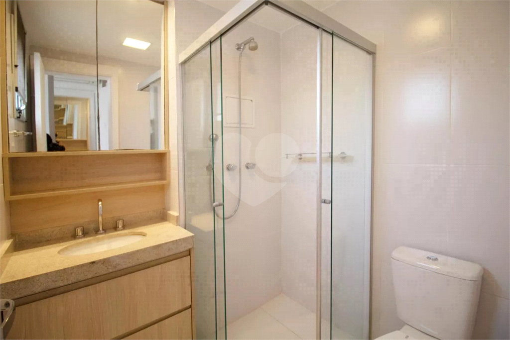 Apartamento Pinheiros 3 suítes e 2 vagas de garagem 