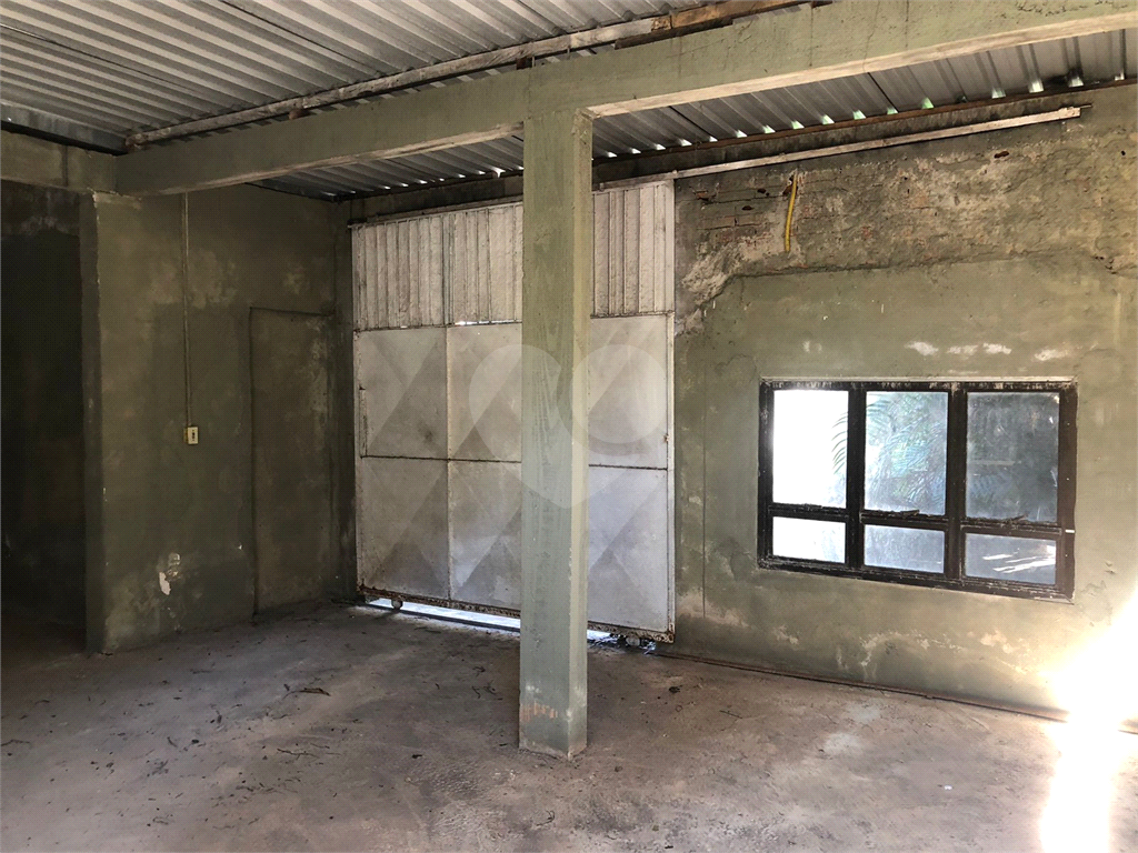 Vila Paulicéia para uso comercial próximo do metrô