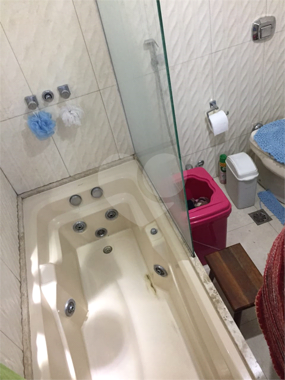 APARTAMENTO em MORUMBI