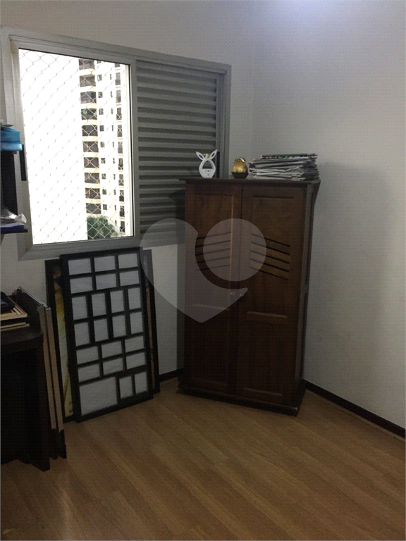APARTAMENTO em MORUMBI
