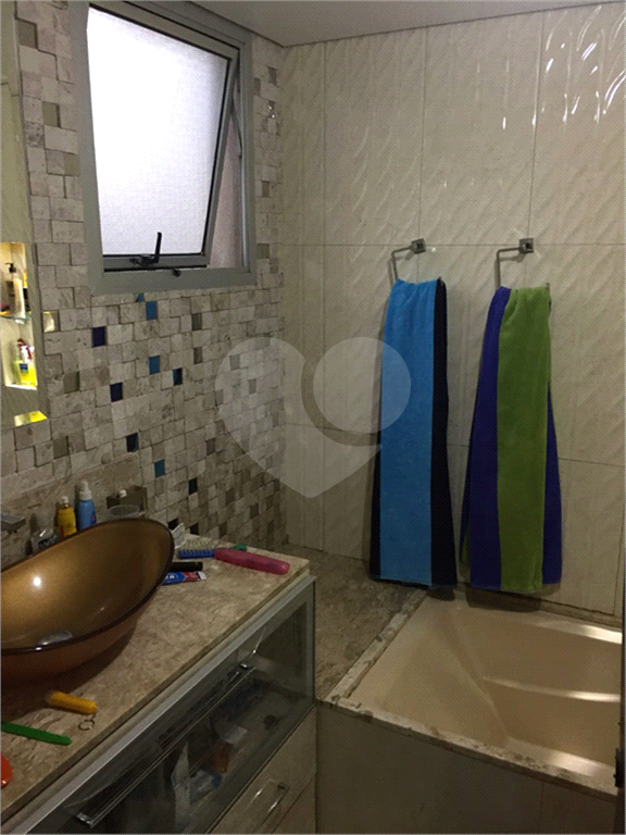 APARTAMENTO em MORUMBI