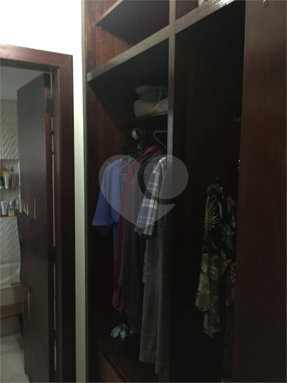APARTAMENTO em MORUMBI