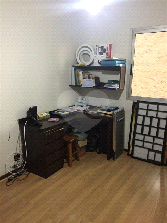 APARTAMENTO em MORUMBI