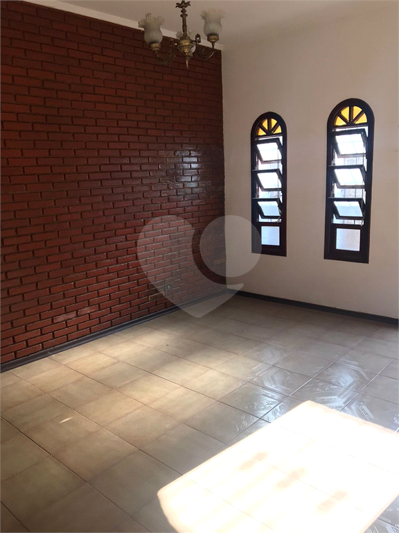 SOBRADO em JARDIM FRANCA