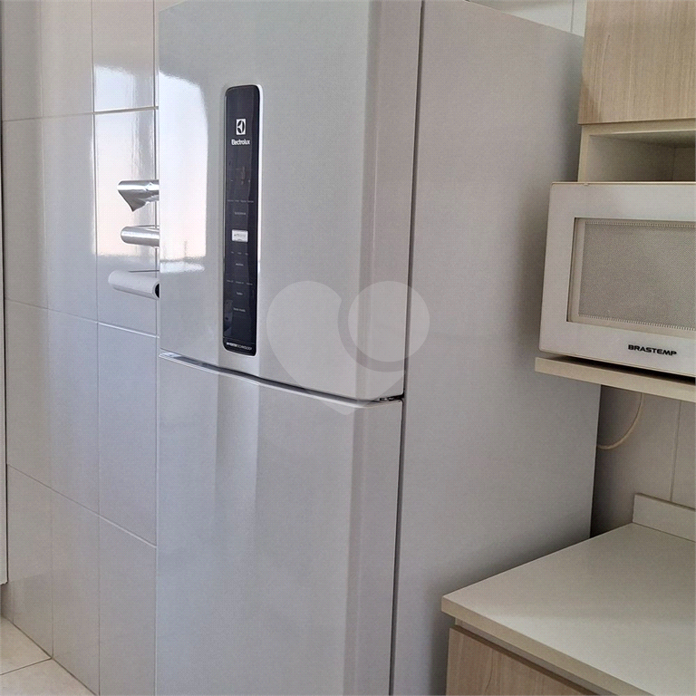 Apartamento à venda com 3 quartos, 96m² - Foto 11