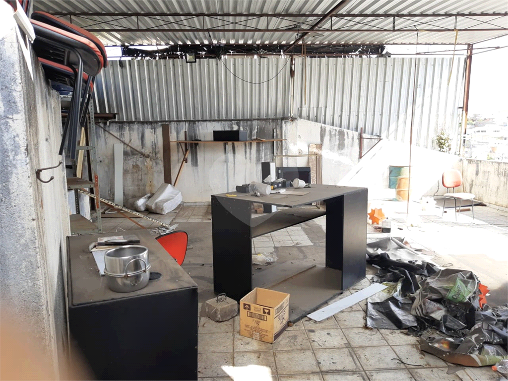 PRÉDIO INTEIRO em PIRITUBA