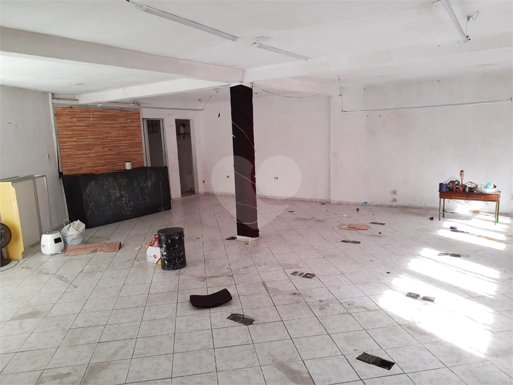 PRÉDIO INTEIRO em PIRITUBA