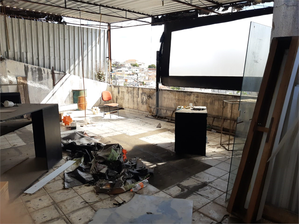 PRÉDIO INTEIRO em PIRITUBA