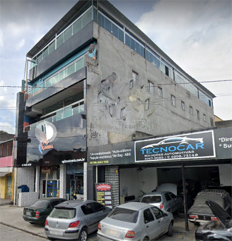 PRÉDIO INTEIRO em JARAGUÁ