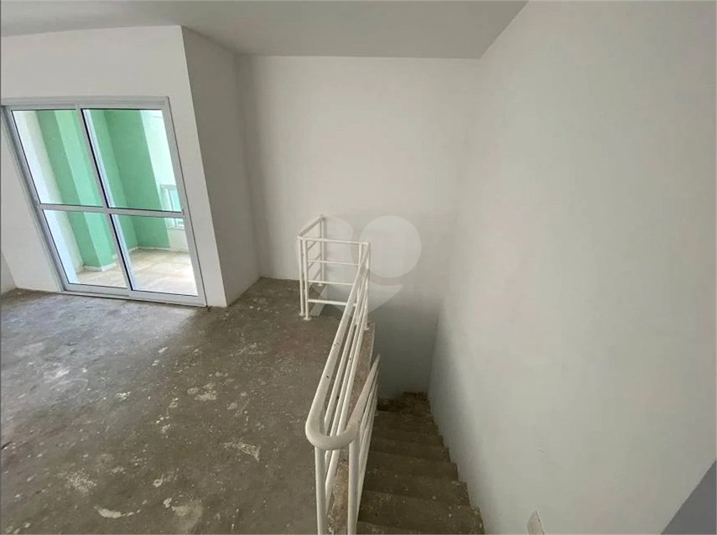 Apartamento Duplex  à venda com 160 metros, localizado no bairro Jardim Las Vegas, Guarulhos, SP 