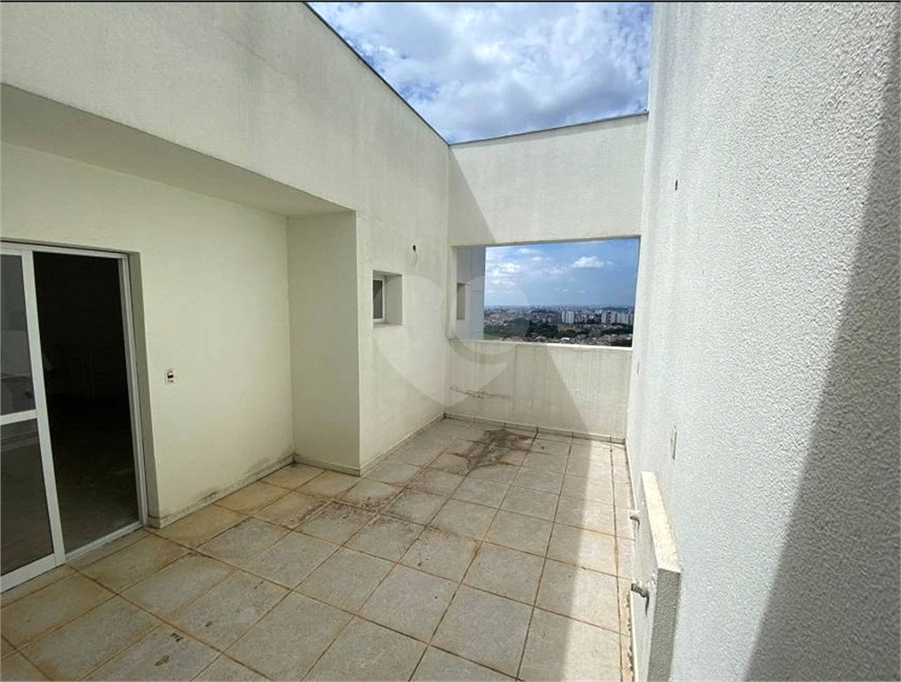 Apartamento Duplex  à venda com 160 metros, localizado no bairro Jardim Las Vegas, Guarulhos, SP 