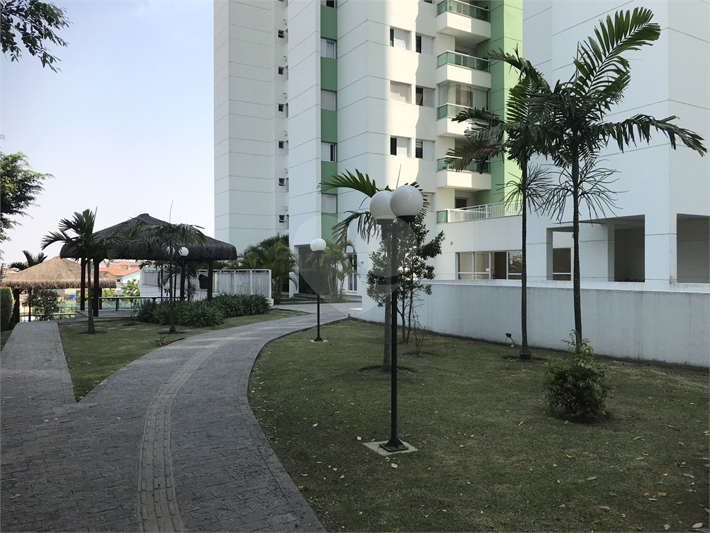 Apartamento Duplex  à venda com 160 metros, localizado no bairro Jardim Las Vegas, Guarulhos, SP 