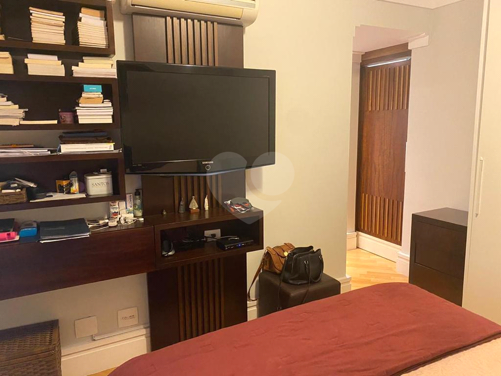 Apartamento em  PERDIZES com 173,31 m²