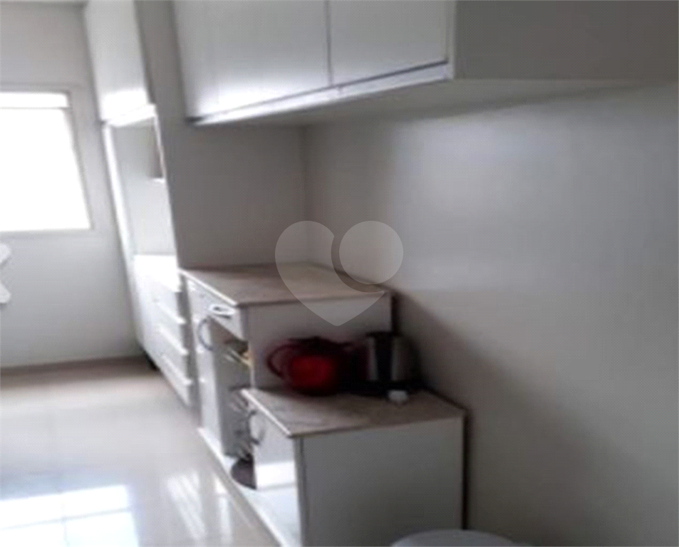 APARTAMENTO em BARRA FUNDA
