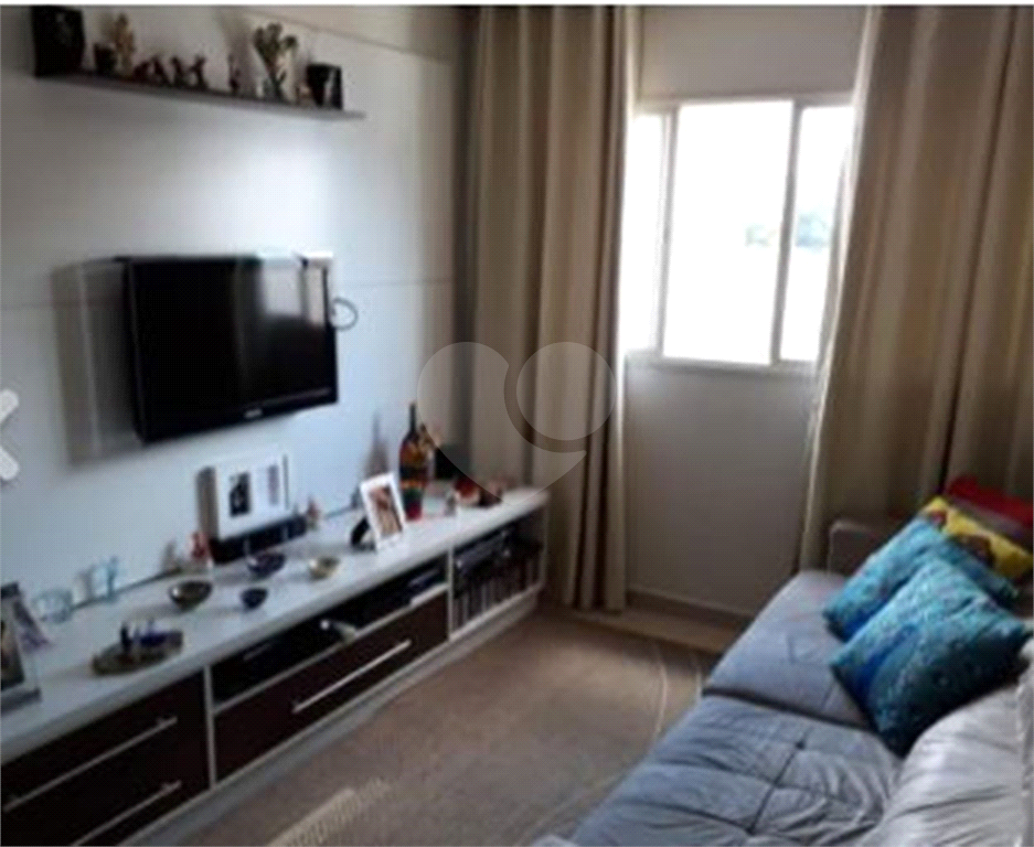 APARTAMENTO em BARRA FUNDA