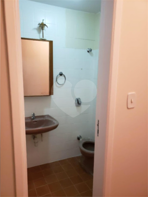 APARTAMENTO em VILA MASCOTE