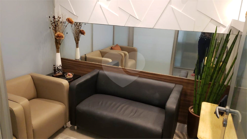 Edifício Brasilia Office na Avenida Água Fria são 2 salas no total de 84 metros prontas para uso!!