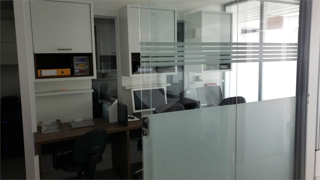 Edifício Brasilia Office na Avenida Água Fria são 2 salas no total de 84 metros prontas para uso!!