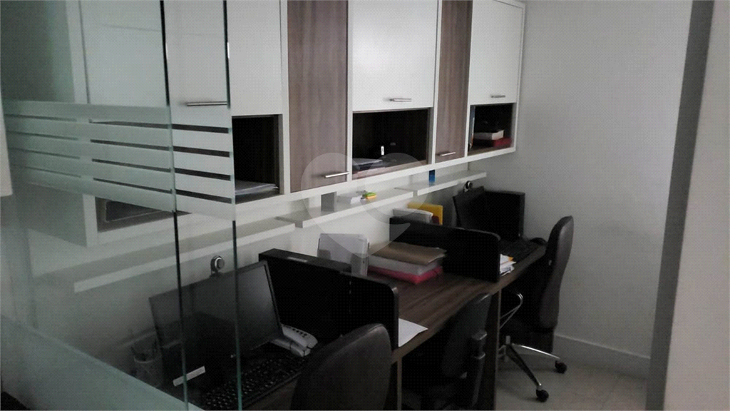 Edifício Brasilia Office na Avenida Água Fria são 2 salas no total de 84 metros prontas para uso!!