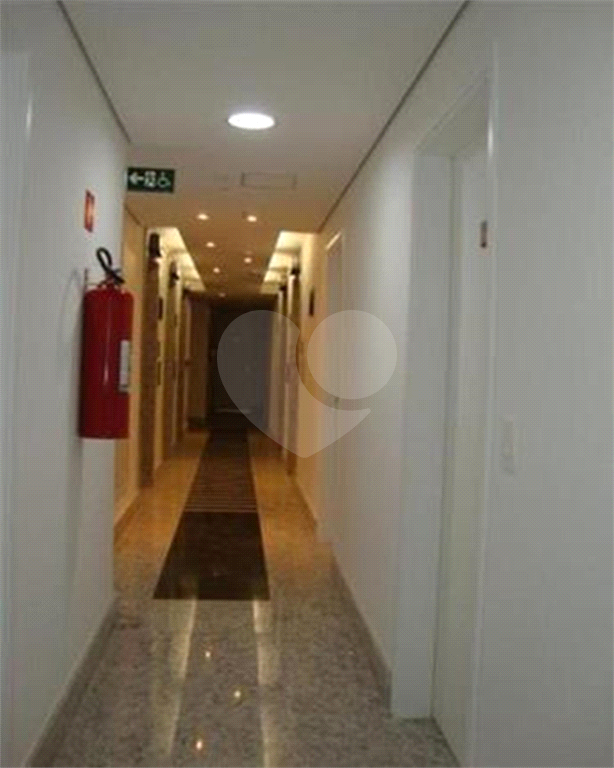 Edifício Brasilia Office na Avenida Água Fria são 2 salas no total de 84 metros prontas para uso!!