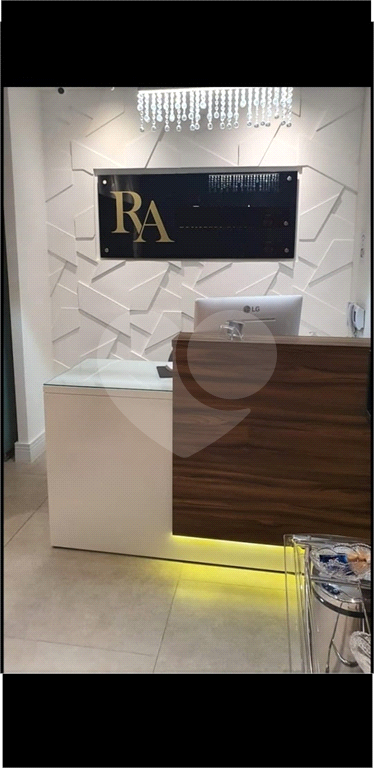 Edifício Brasilia Office na Avenida Água Fria são 2 salas no total de 84 metros prontas para uso!!