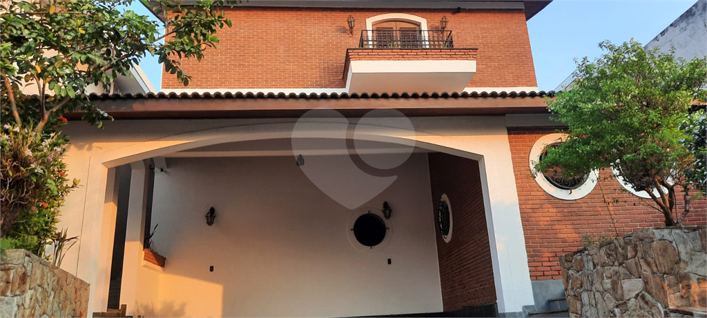 Sobrado Jardim São Bento | 312m² | 4 Dormitórios (2 Suítes) | 5 vagas | Lazer Completo