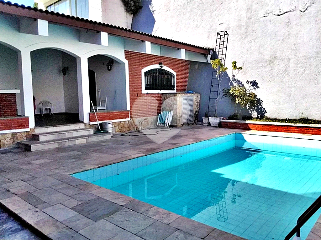 Sobrado Jardim São Bento | 312m² | 4 Dormitórios (2 Suítes) | 5 vagas | Lazer Completo