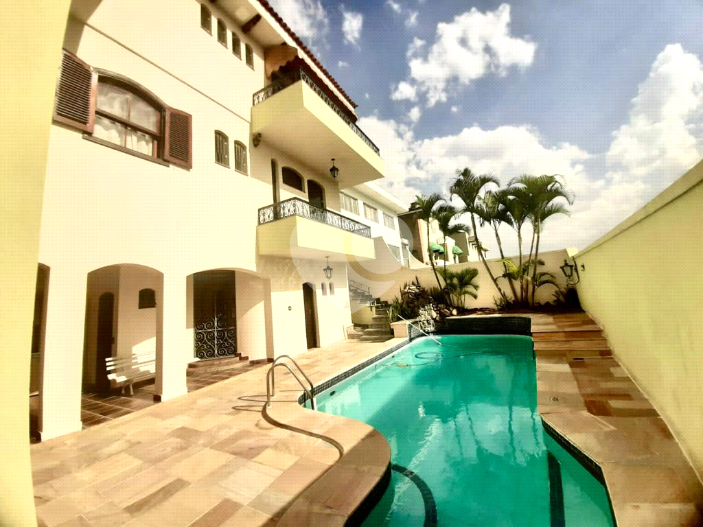 Sobrado Jardim São Bento | 312m² | 4 Dormitórios (2 Suítes) | 5 vagas | Lazer Completo