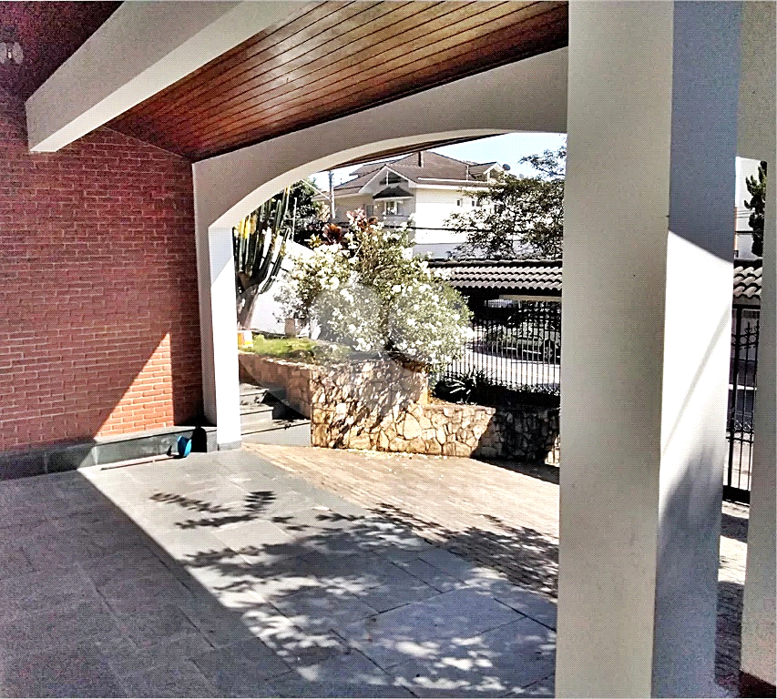 Sobrado Jardim São Bento | 312m² | 4 Dormitórios (2 Suítes) | 5 vagas | Lazer Completo