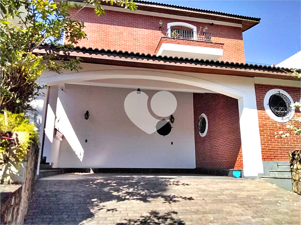 Sobrado Jardim São Bento | 312m² | 4 Dormitórios (2 Suítes) | 5 vagas | Lazer Completo