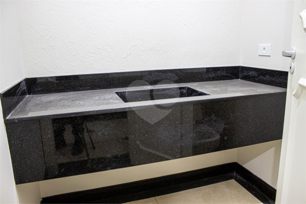 APARTAMENTO em VILA SÔNIA