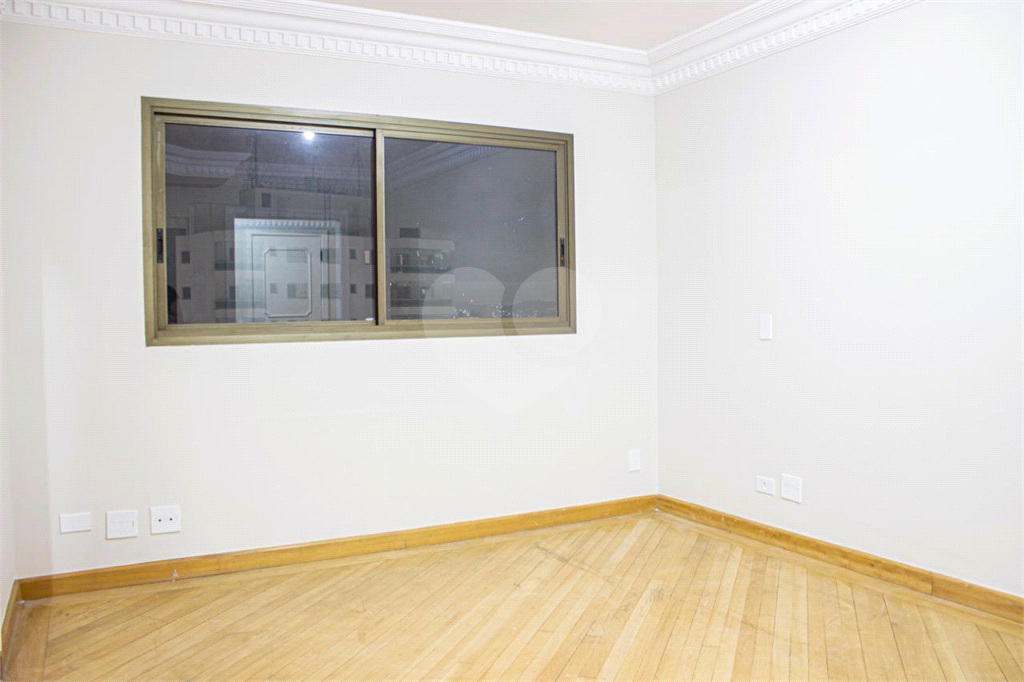APARTAMENTO em VILA SÔNIA