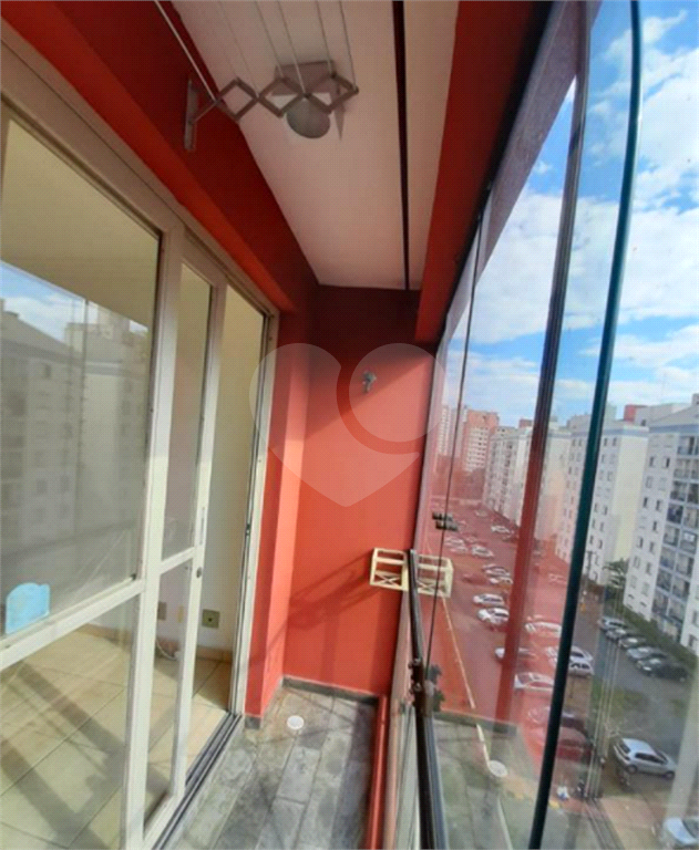 APARTAMENTO em PARQUE BRISTOL