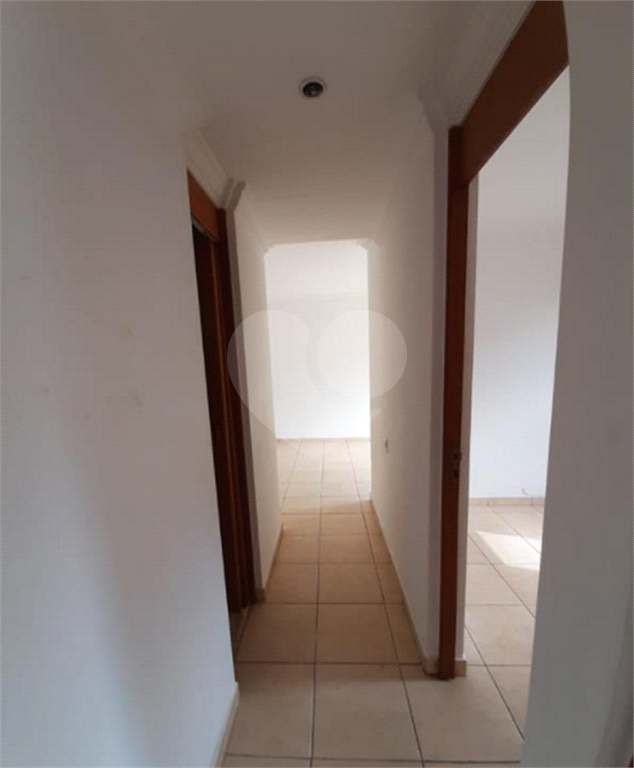 APARTAMENTO em PARQUE BRISTOL
