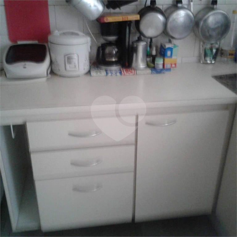APARTAMENTO em VILA PRUDENTE